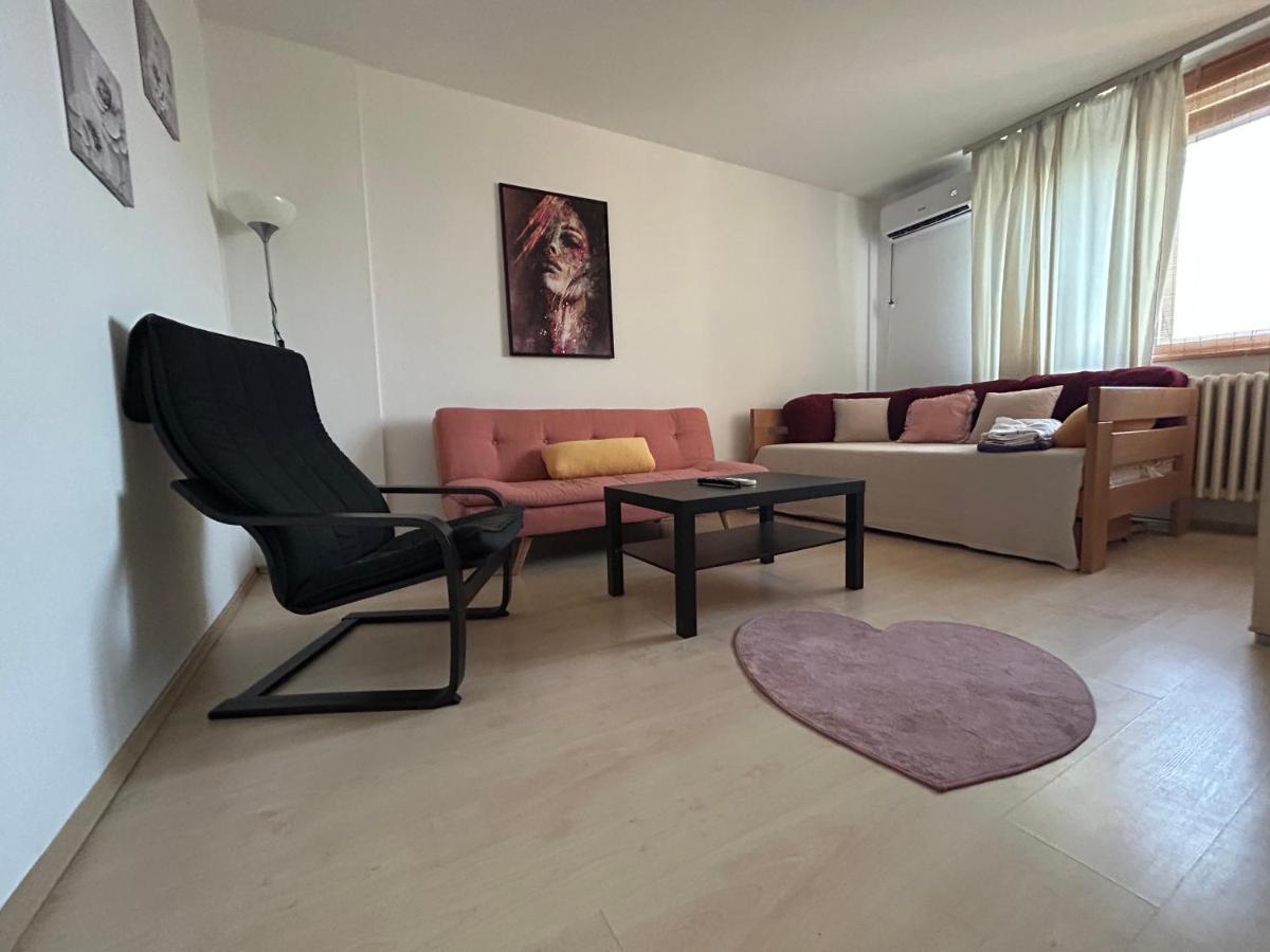 Kelti Apartment Belgrad Exterior foto